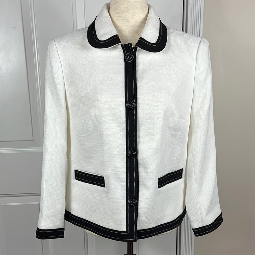 Elegant White and Black Women's Jacket